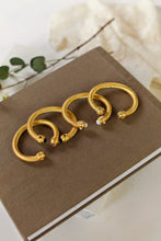 Load image into Gallery viewer, Tiffani Stone Cuff