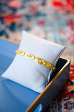 Load image into Gallery viewer, Sophie Cuff
