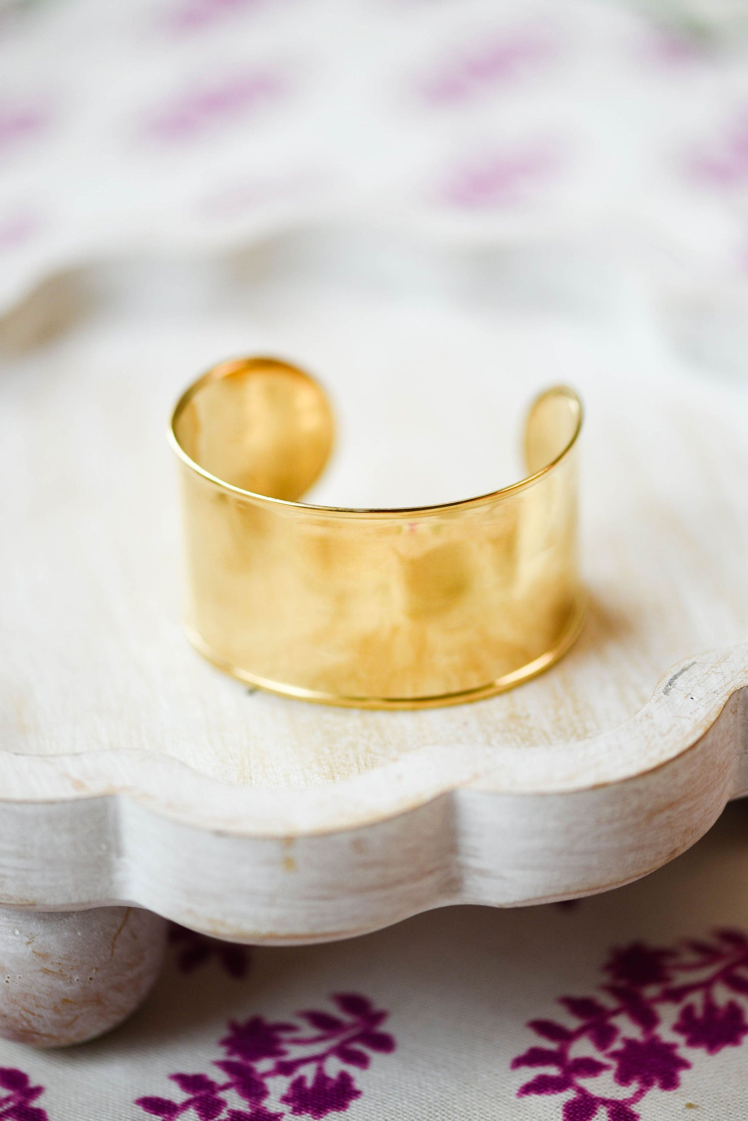 Wide Cuff