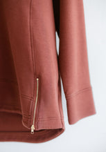 Load image into Gallery viewer, Addison Top
