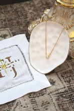 Load image into Gallery viewer, Danielle Dainty Necklace
