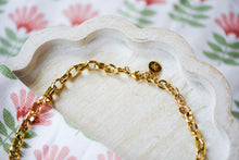 Load image into Gallery viewer, Lilly Necklace
