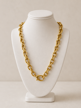 Load image into Gallery viewer, Gold Link Necklace
